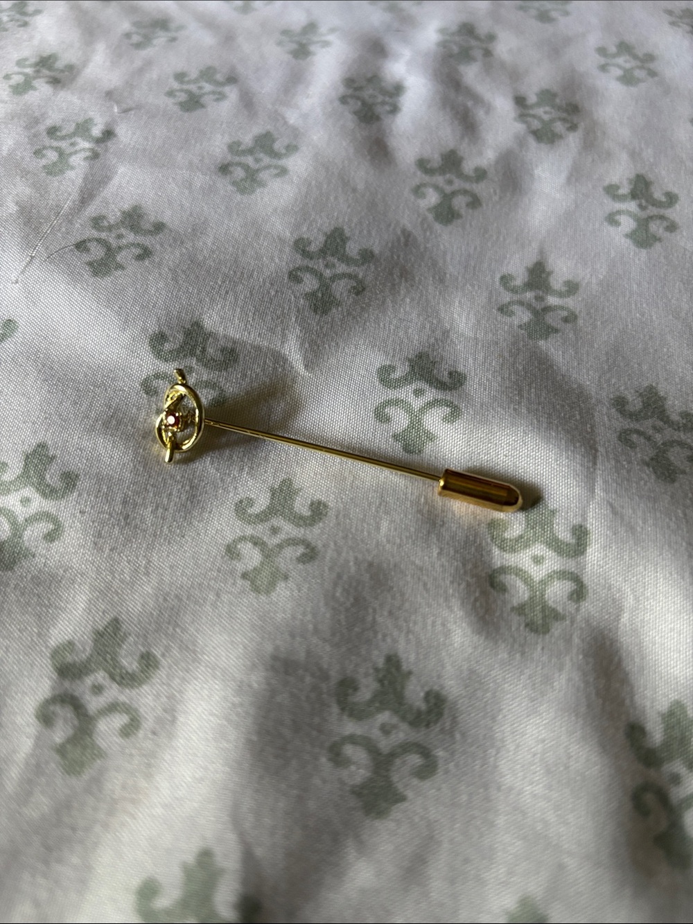 Gold Tone Decorative Stick Pin